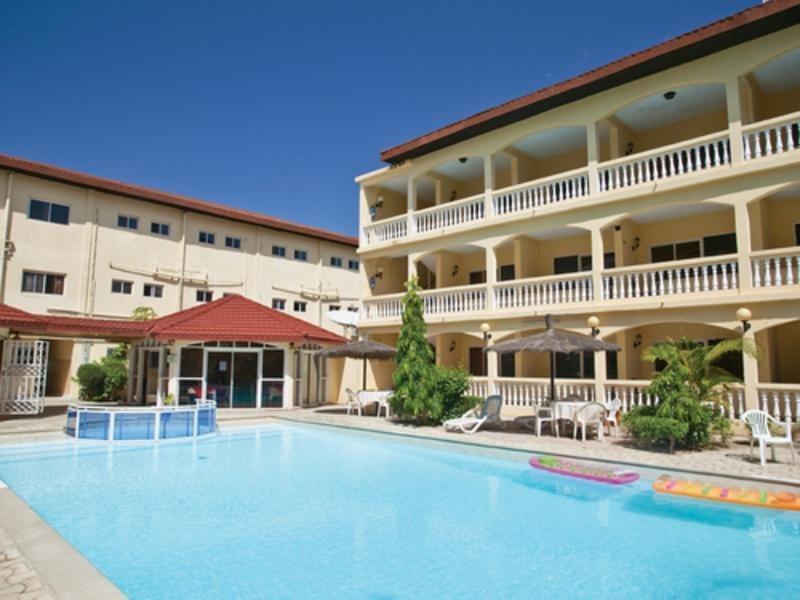 Sarges Hotel Serrekunda Exteriér fotografie