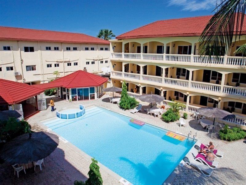 Sarges Hotel Serrekunda Exteriér fotografie